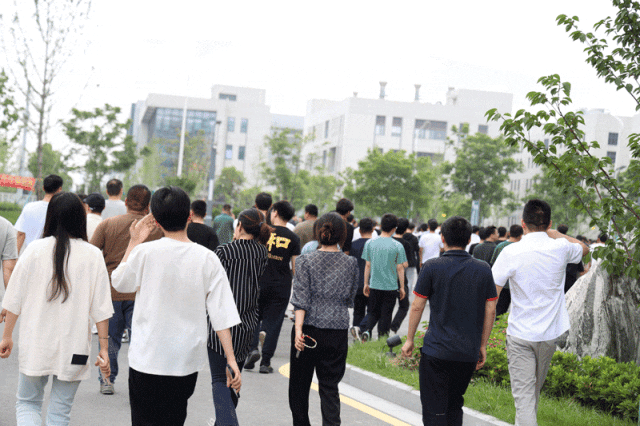 人人讲安全 个个会应急 | AG旗舰厅开展消防演习活动