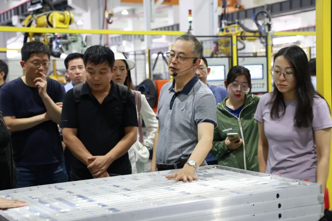 第十期全国储能产业巡回走访调研专家组莅临AG旗舰厅