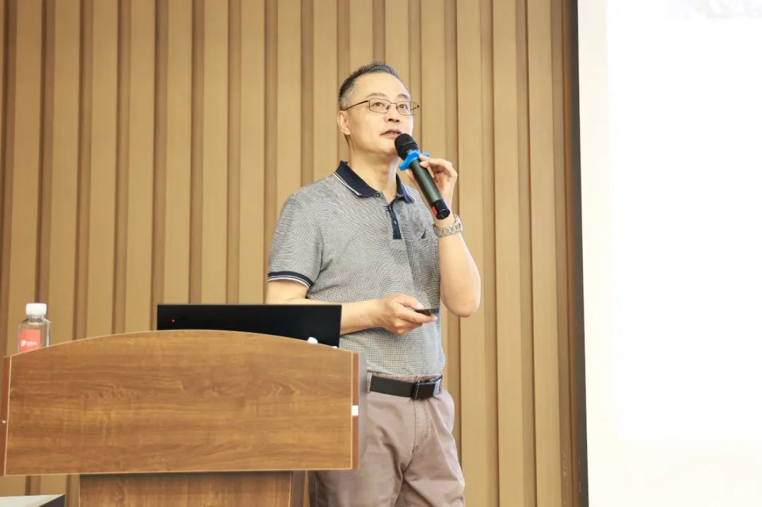 第十期全国储能产业巡回走访调研专家组莅临AG旗舰厅