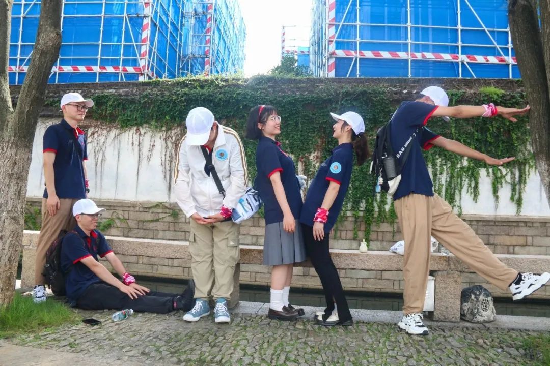 我们一起奔赴山海，领跑未来！