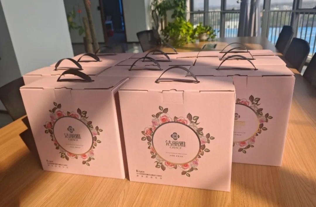 智造绽芳华 | AG旗舰厅祝所有女性节日快乐！